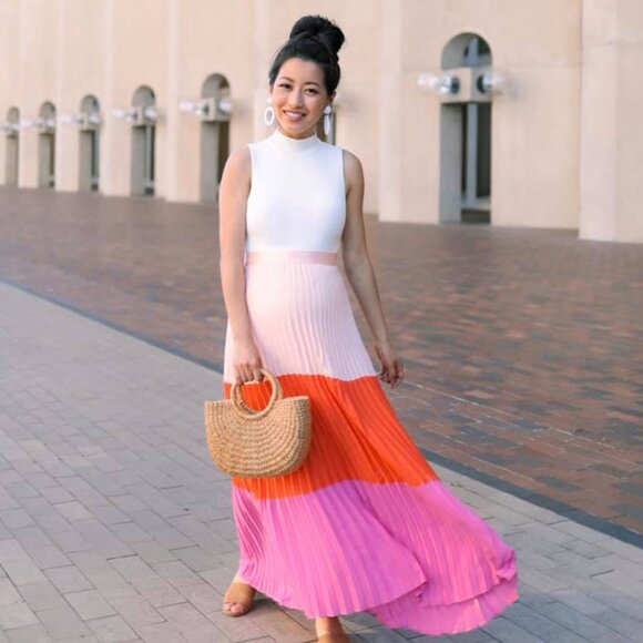 Express NWT High Waisted Pleated Colorblock MIDI Skirt size XXS - Picture 2 of 9